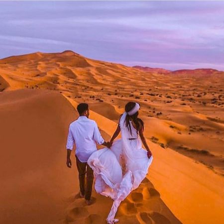 Luxury Bedouin Camp Panzió Merzuga Kültér fotó