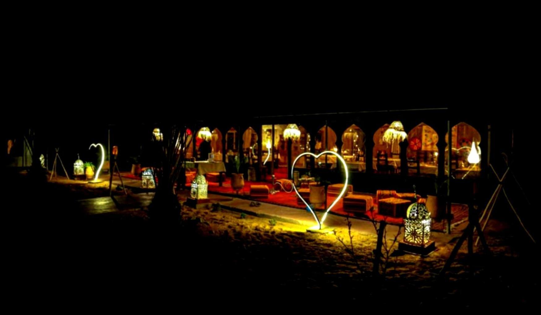 Luxury Bedouin Camp Panzió Merzuga Kültér fotó